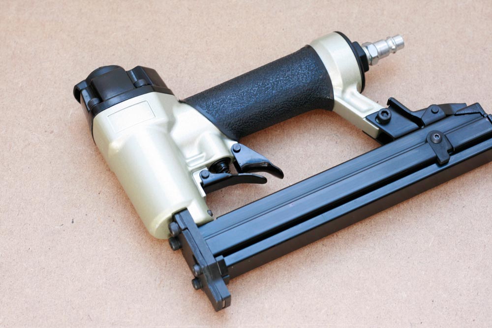 Jakie zszywacze do zszywek plastikowych?