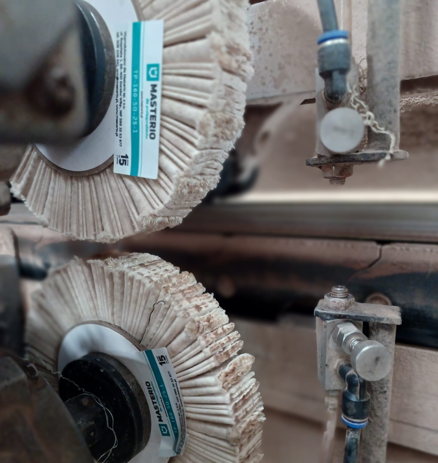 Najlepszy do czyszczenia płyty meblowej