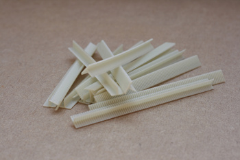 SZTYFTY PLASTIKOWE T-12H OP. 9000 SZT